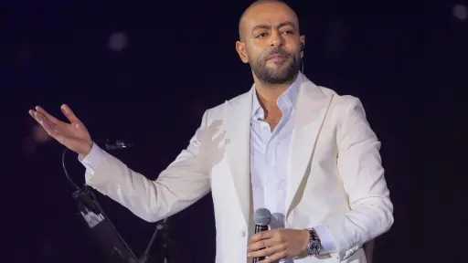 الفنون